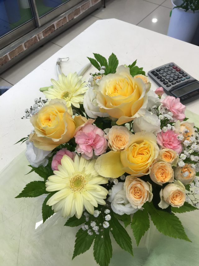 3000円 誕生日アレンジ フラワーショップ花一